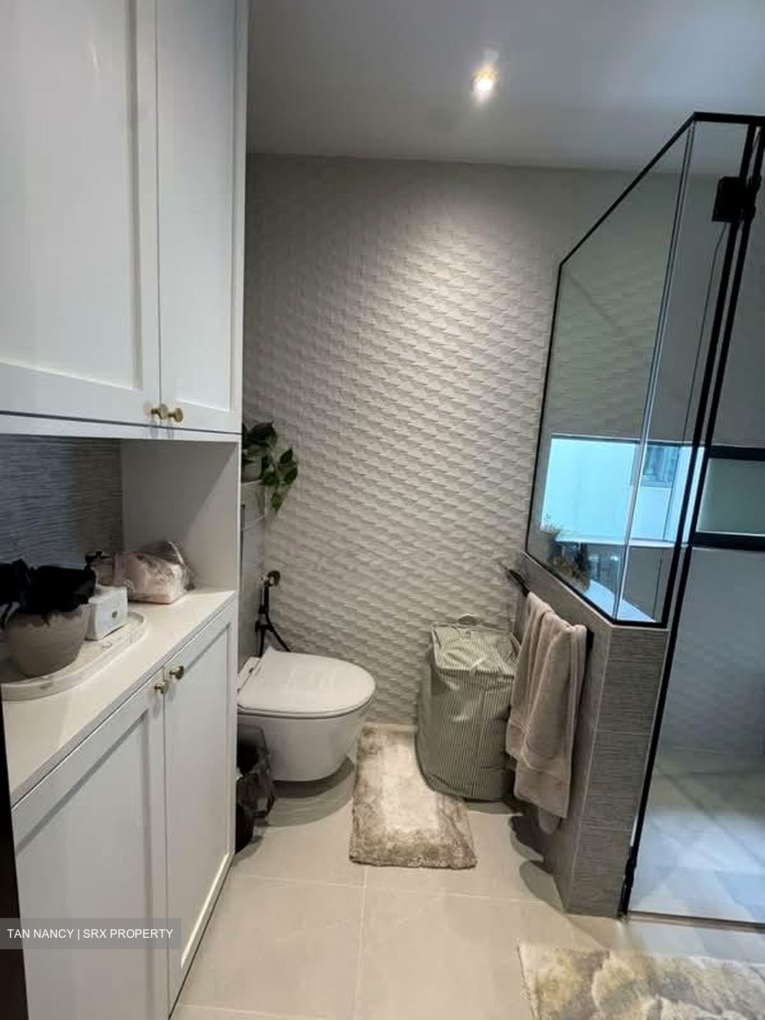 Espa (D23), Condominium #585351781
